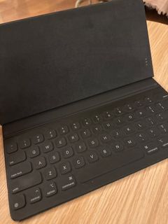 Apple Magic Keyboard for iPad Pro64178160712450110
