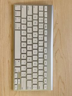 Apple 無線鍵盤型號 A131464177739764227110