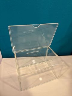(Category: ) located in . Submitted by koncepteventsrental (Listing ID 1398592891, Image 1). Description: .