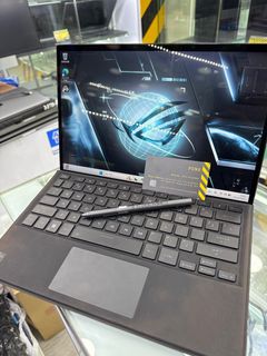 Asus ROG Flow Z13 (i9 / 16 GB / 1 TB / RTX3050)