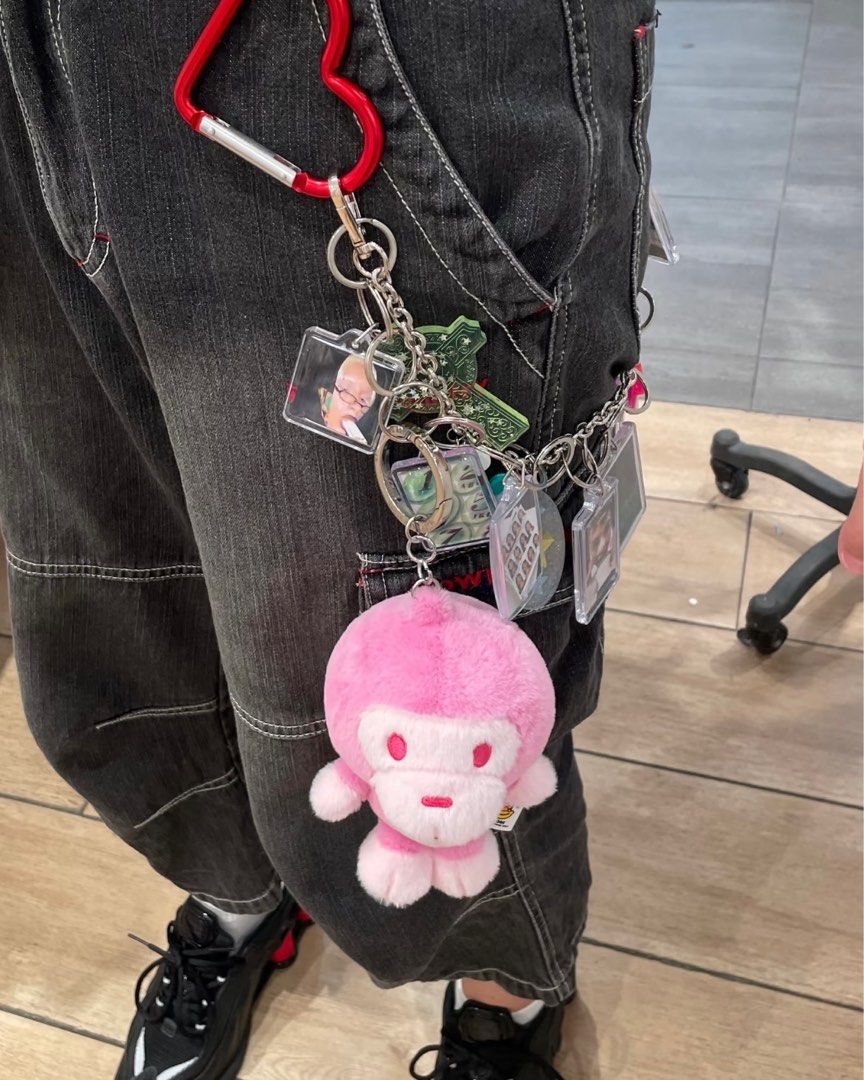 BAPE BABY MILO PLUSH DOLL KEYCHAIN (PINK), Hobbies & Toys