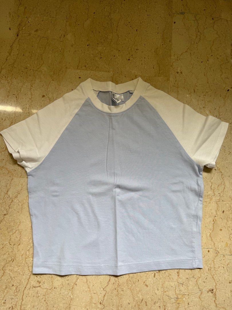 Basic Tops (Category: Shirts) located in Singapore. Submitted by nijtae (Listing ID 1398557702, Image 1). Description: .