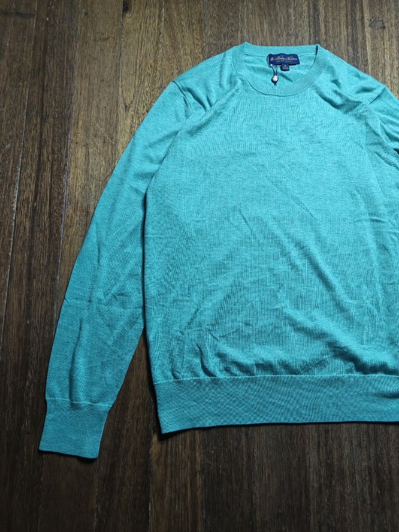 Brooks Brothers supima cotton (Category: Activewear) located in Mandaluyong City. Submitted by beloved_kirara (Listing ID 1398664081, Image 2). Description: excellent condition no issue M on tag fit to large dimension L 28 w 22 1450 + sf location Mandaluyong willing to meet up as long as it's near my area.