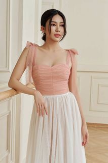 (Category: ) located in . Submitted by fashiii0n (Listing ID 1398677811, Image 1). Description: .