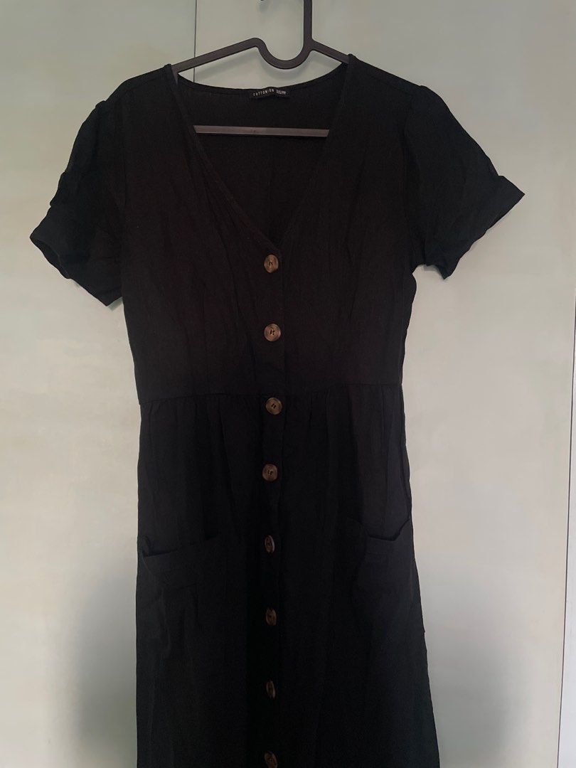Cotton On Black Linen Button-Down Dress (Category: Dresses) located in Quezon City. Submitted by beeeeeeeeb (Listing ID 1398531475, Image 2). Description: Used few times Just need to iron it 🙈Good linen material. XXS on tag but fits Small frames .