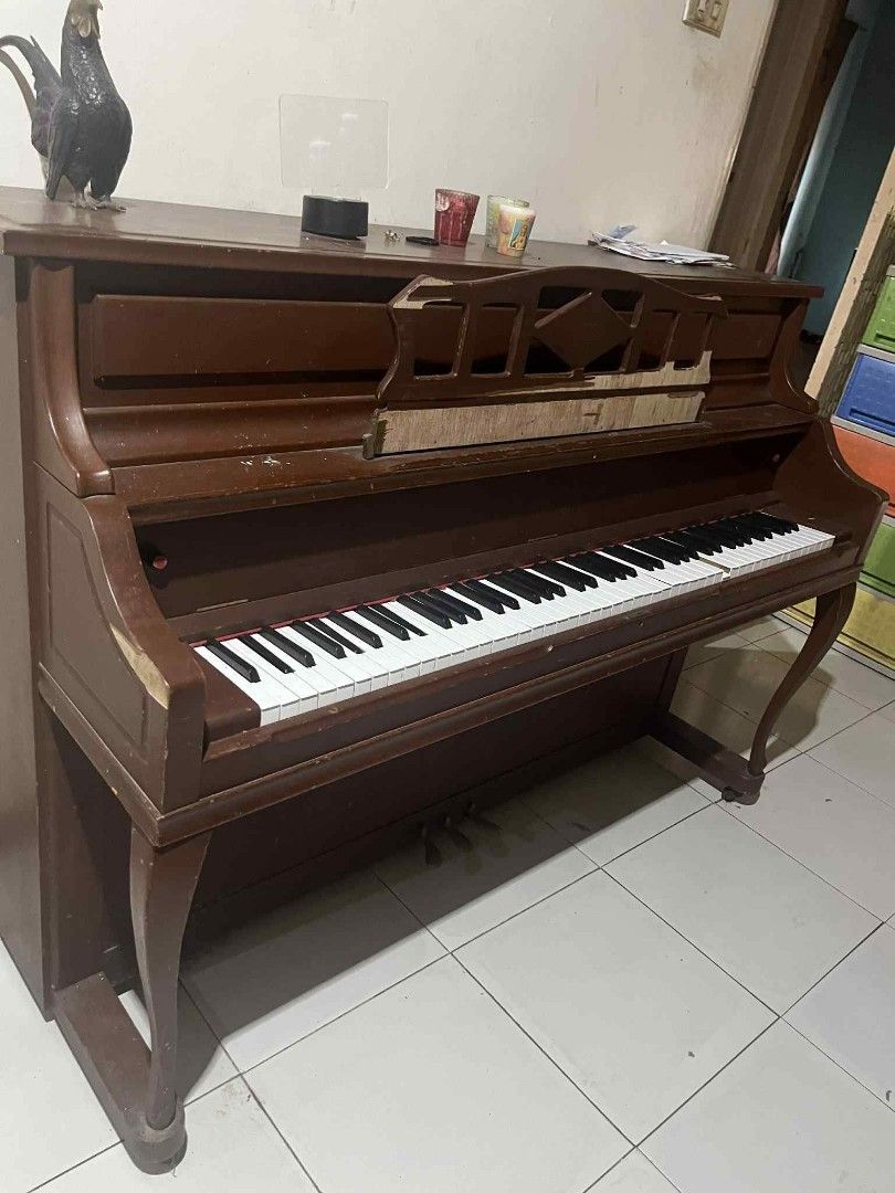 Grand Piano for Sale (Category: Musical Instruments) located in Manila. Submitted by edenelektra (Listing ID 1398551201, Image 2). Description: We are selling a 1970 antique grand Piano coz we need refunds po...sayang naman kung di mgagamit...Batangas location po kmi if you need to check po.