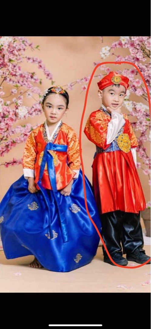 Hanbok UN Costume Set Korea for Boy (Category: Babies & Kids Fashion) located in Cauayan City . Submitted by twonepreloved (Listing ID 1398701202, Image 1). Description: For 4-6 yo.