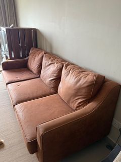 (Category: ) located in . Submitted by yeeeern (Listing ID 1398550302, Image 1). Description: .