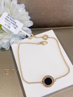 (Category: ) located in . Submitted by shaineofpreciousjewelshop (Listing ID 1398631341, Image 1). Description: .