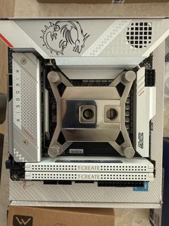 （分類：）位於 。 由 mattwebb 提交（商品編號 1398583794，圖片 1）。簡介： 。