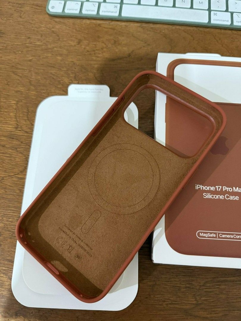 iPhone 17 Pro Max MagSafe Silicone Case [TERRA COTA BROWN] (Category: Cases & Sleeves) located in Manila. Submitted by zionmerced (Listing ID 1398532901, Image 2). Description: Screen protector also available Pm me :).