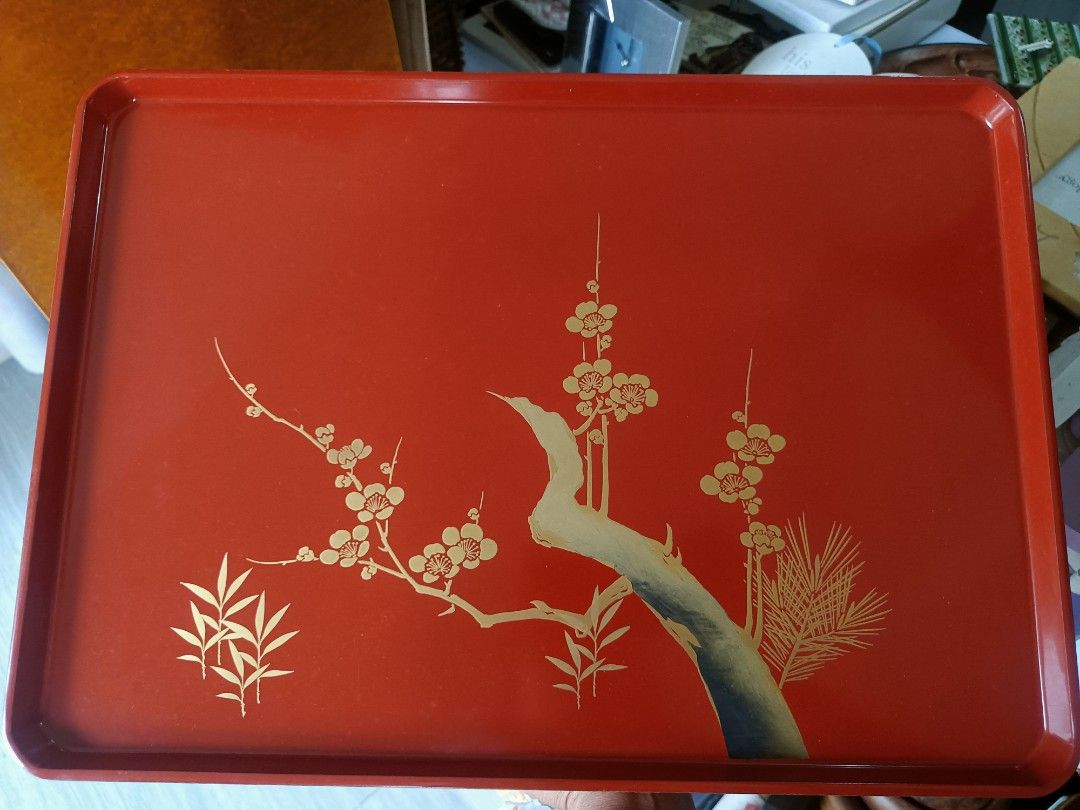 Japanese Lacquer Tray (Category: Other Kitchenware & Tableware) located in Cavite. Submitted by hammy18 (Listing ID 1398567992, Image 2). Description: Vintage Japanese lacquer tray..