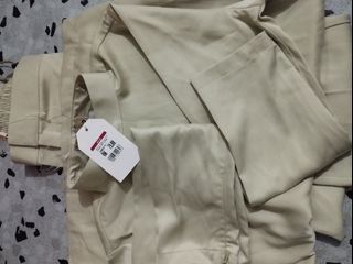 (Category: ) located in . Submitted by xigebucloset (Listing ID 1398616740, Image 1). Description: .