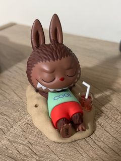 (Category: ) located in . Submitted by r4yyyyayayaya (Listing ID 1398676371, Image 1). Description: .