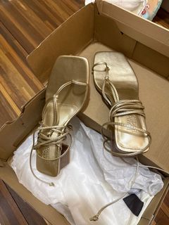 (Category: ) located in . Submitted by lovest (Listing ID 1398549391, Image 1). Description: .