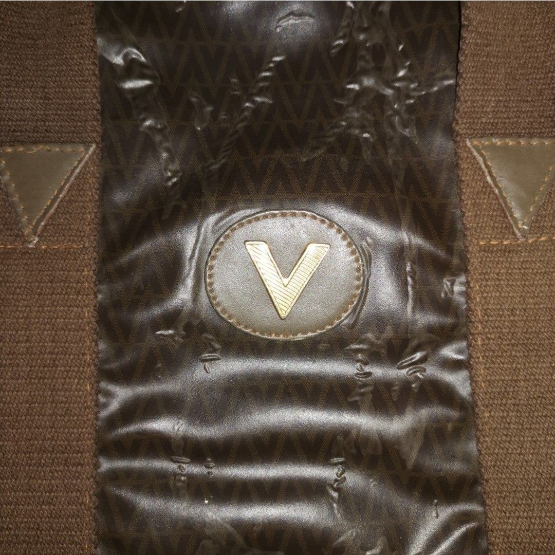 Mario Valentino Duffle Bag (Brown) (Category: Luxury Bags & Wallets) located in General Mariano Alvarez. Submitted by hundred_lives (Listing ID 1398616960, Image 3). Description: Mario Valentino Duffle Bag (Brown) Authentic Original ***Or Best Offer Wins*** Tags: burberry fendi mcm givenchy yohji yamamoto rick owens prada dolce & gabbana channel gucci hermès balenciaga valentino ralph lauren lacoste ysl bottega veneta givenchy bally y3 maison mar