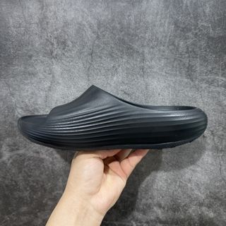 Nike 男士黑色拖鞋64180661672578110