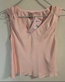 （分類：）位於 。 由 ssuueea 提交（商品編號 1398629039，圖片 1）。簡介： 。