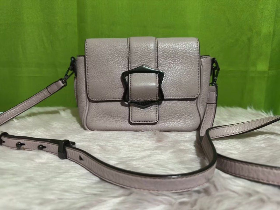Original OrYany crossbody bag (Category: Luxury Bags & Wallets) located in Manila. Submitted by lynnalec25 (Listing ID 1398700260, Image 1). Description: Great for daily use Super pretty No flaws 100 % original.