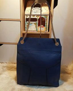 (Category: ) located in . Submitted by secondhand.shop.ph (Listing ID 1398702249, Image 1). Description: .