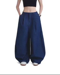 (Category: ) located in . Submitted by iyahs_apparel (Listing ID 1398662474, Image 1). Description: .