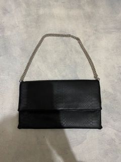 (Kategori: ) berada di . Dikirim oleh arrieneee (ID iklan 1398550200, Gambar 1). Deskripsi: .