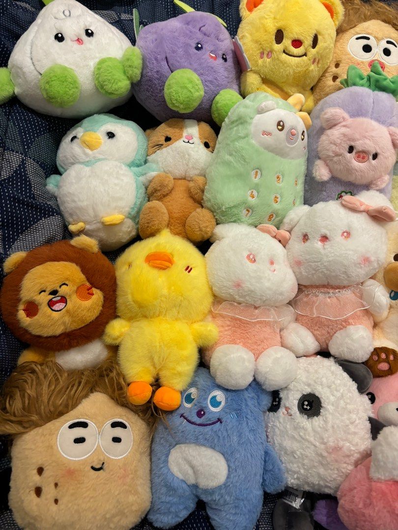 TIMEZONE TOM’S WORLD Assorted Stuffed Toy Plush Christmas Gift (Category: Plushies & Soft Toys) located in Manila. Submitted by kfgin (Listing ID 1398651145, Image 3). Description: ALL BRAND NEW GOOD FOR CHRISTMAS GIFTS Price depends on which plush (some are 100, message me for price!) 200 PESOS FOR ONE IF GETTING POKEMON, ANIME, GHIBLI, SUMIKKO, ETC. (discount if getting more than 2) - Assortment of cute plush toys. - Features animal plushies (b