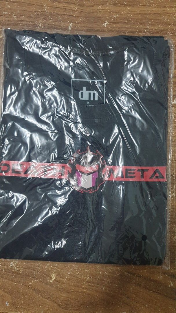 UP DM META Black T-shirt (Category: Tshirts & Polo Shirts ) located in Manila. Submitted by niconikk14661 (Listing ID 1398564915, Image 1). Description: .