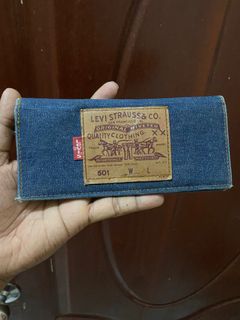 (Category: ) located in . Submitted by razmanstore (Listing ID 1398630387, Image 1). Description: .