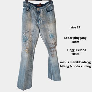 (Kategori: ) berada di . Dikirim oleh kstylezone (ID iklan 1398637021, Gambar 1). Deskripsi: .