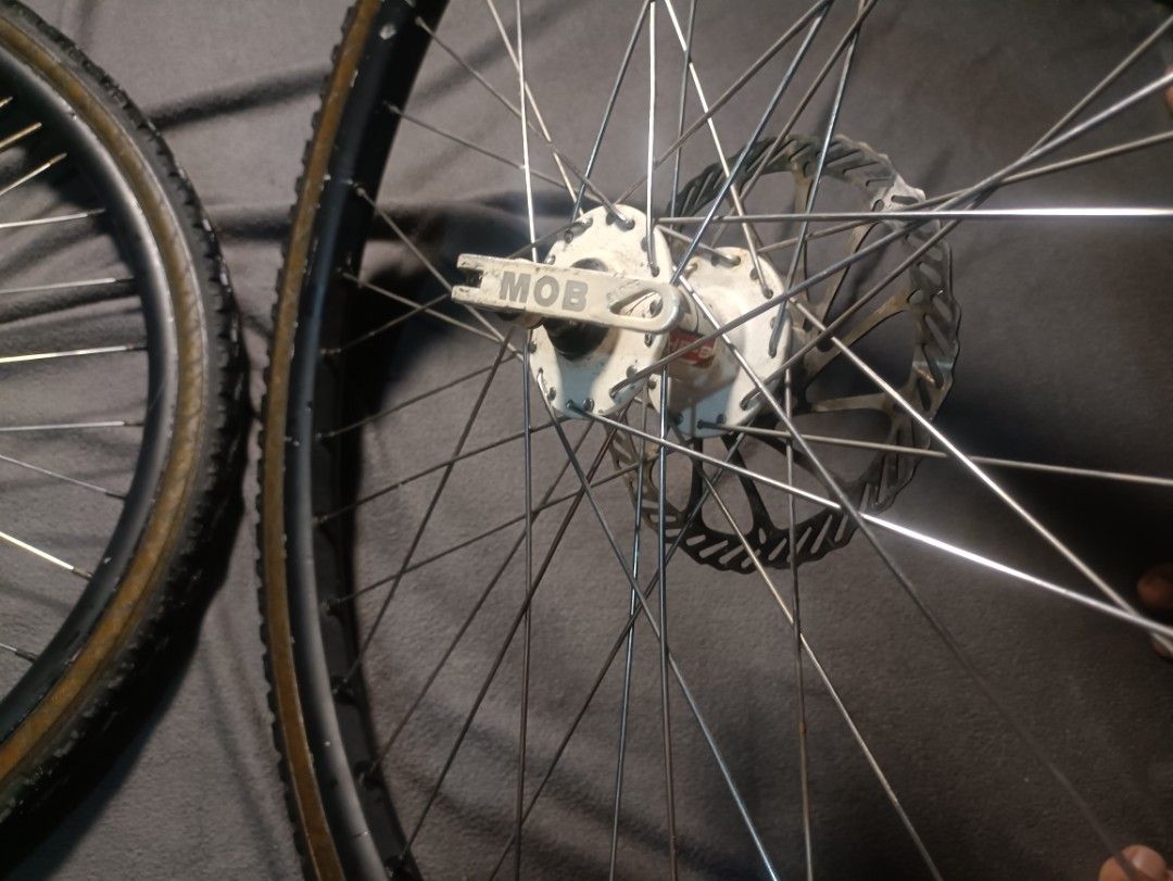 Wheel set (Category: Bicycles) located in Manila. Submitted by nye.seller (Listing ID 1398649531, Image 3). Description: Rim 36 holes Size 26 Kenda tire Hub: MOB Cogs 9 speed cassette type No issue Good condition Pm📩.