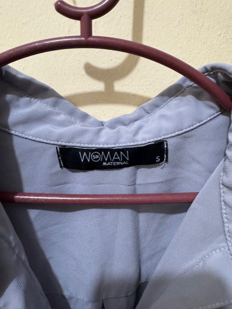 Woman plus maternal longsleeve (Category: Longsleeves) located in Taguig. Submitted by seraaaa.wolf (Listing ID 1398598420, Image 2). Description: .