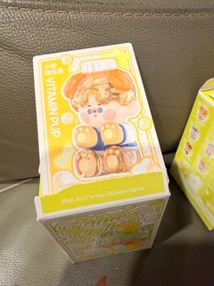 (Category: ) located in . Submitted by shop_with_min (Listing ID 1398631675, Image 1). Description: .