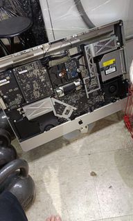 蘋果電腦2011 27吋 imac 一體機 電腦沒有問題可以用但是沒有螢幕可以配合其他螢幕使用64190848321283110