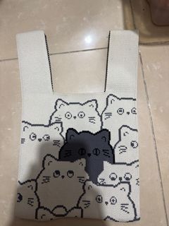 貓貓袋仔64184690436993110