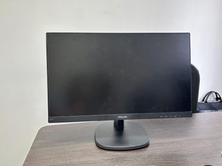 Computer Monitor64185143370755110