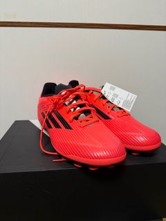 平放 購自Adidas官網 F50 LEAGUE 2G/3G AG EU42 波砵足球鞋64185330482690110
