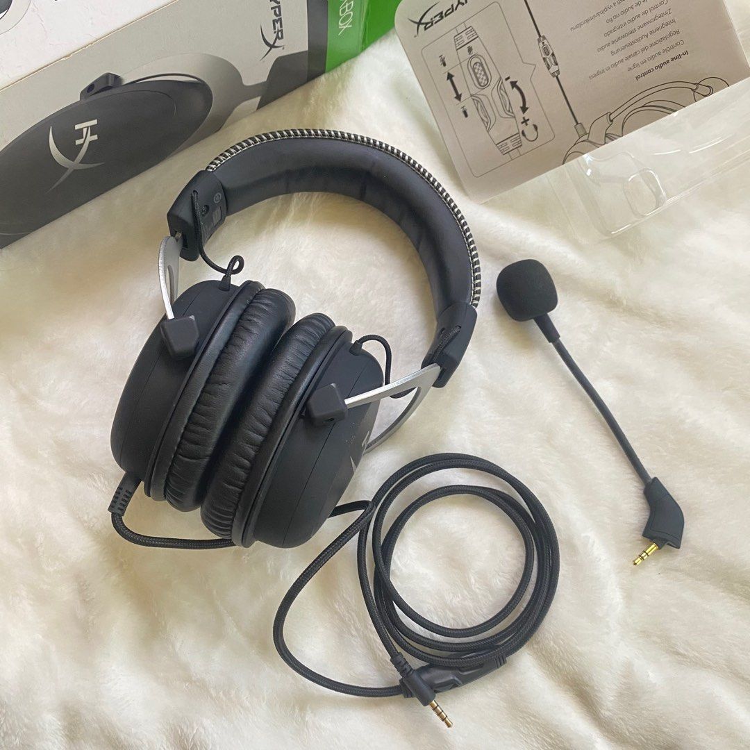 Xbox HyperX CloudX Gaming Headset (Category: Headphones & Headsets) located in Digos. Submitted by richcaliforniaclothingstore (Listing ID 1398704904, Image 3). Description: ✨ With complete box, manual, and Game Pass trial card ⚠️ Untested item – selling as is ✅ 100% Memory Foam – super comfy kahit long gaming hours ✅ Durable Aluminum Frame – matibay at premium feel ✅ In-line Audio Control – may volume at mic mute switch ✅ Noise Cancellation Mic 