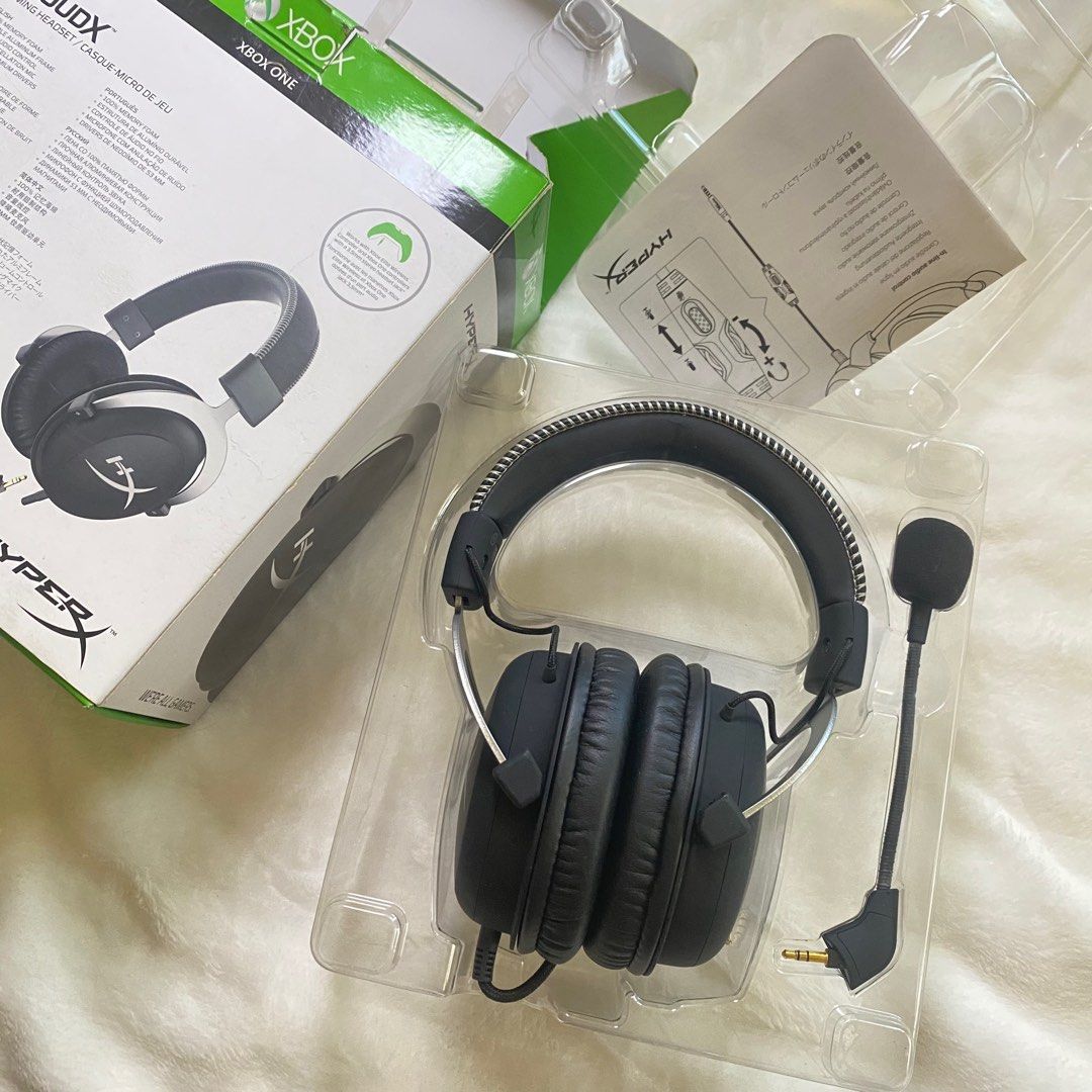 Xbox HyperX CloudX Gaming Headset (Category: Headphones & Headsets) located in Digos. Submitted by richcaliforniaclothingstore (Listing ID 1398704904, Image 1). Description: ✨ With complete box, manual, and Game Pass trial card ⚠️ Untested item – selling as is ✅ 100% Memory Foam – super comfy kahit long gaming hours ✅ Durable Aluminum Frame – matibay at premium feel ✅ In-line Audio Control – may volume at mic mute switch ✅ Noise Cancellation Mic 