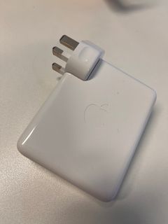 Apple 140W USB-C Power Adapter64182732444035110