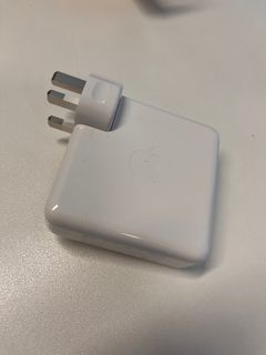 Apple 96W USB-C Power Adapter64182732214915110