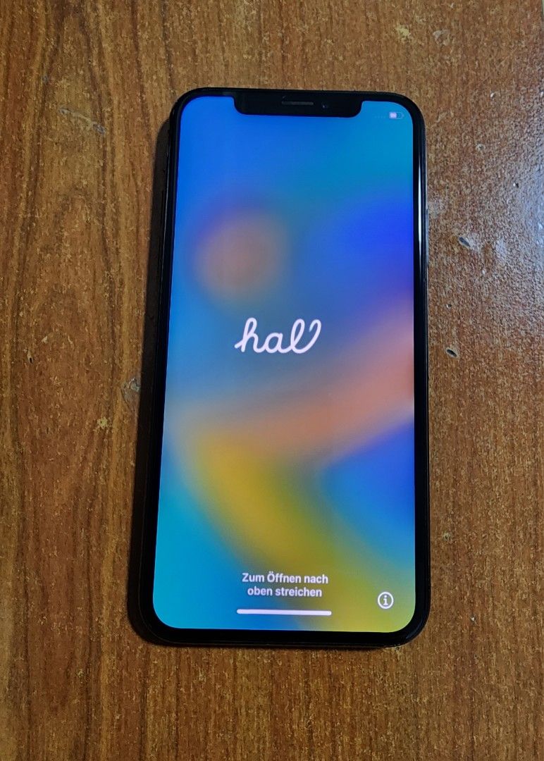 (Category: iPhone X Series) located in Singapore. Submitted by goldpumpkin (Listing ID 1398768510, Image 1). Description: - Comes with a clear protective case - Phone has been reset to factory settings -Very minor signs of wear and tear - Charger and cable included - No box available - Face id not working..