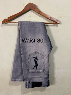 (Category: ) located in . Submitted by mandothriftss (Listing ID 1398729650, Image 1). Description: .