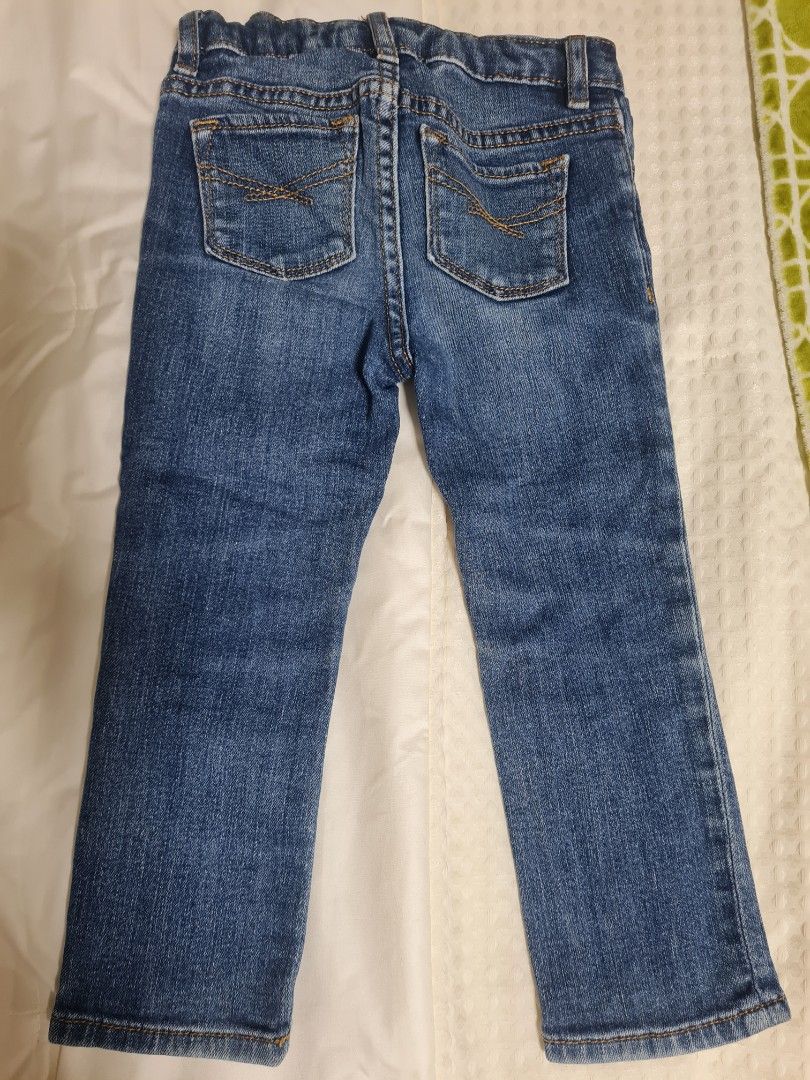 Baby gap jeans (Category: Babies & Kids Fashion) located in Las Pinas. Submitted by thegentlethread (Listing ID 1398812662, Image 3). Description: not faded, looks brand new size 2 yr on tag with adjustable garterize strap bought in the u.s original.