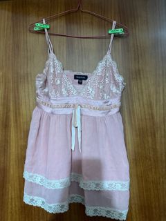 BeBe 粉紅色喱屎吊帶背心64189321233026110