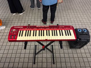 Behringer UMX490 Keyboard64187040084225110
