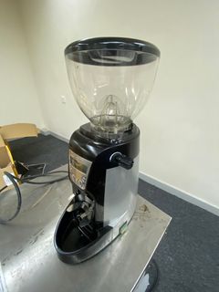 （分類：）位於 。 由 plugmanriley 提交（商品編號 1398755804，圖片 1）。簡介： 。