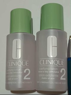 Clinique Clarifying Lotion Twice A Day 2
Gentle Cleansing Lotion No. 2 30ml each $15 Expiry Date 202864190848640003110