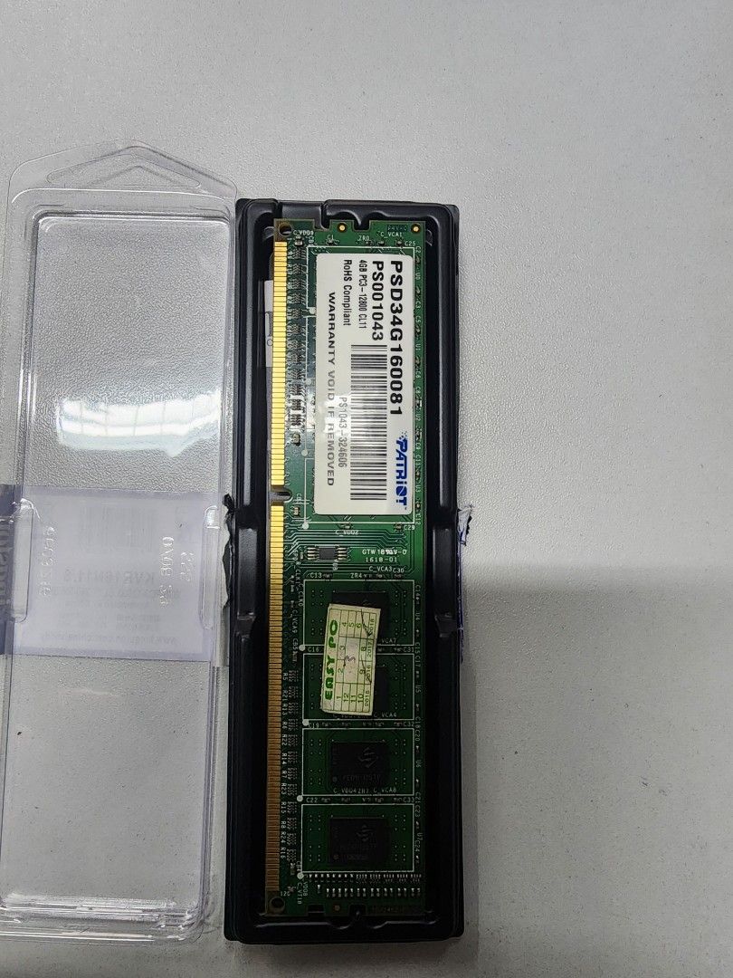 DDR3 RAM 4GB (Category: Computer Parts) located in Mandaluyong City. Submitted by carps.jm (Listing ID 1398793712, Image 1). Description: 2Pcs 4GB DDR3 RAM P400/PC - Perfect for desktop memory upgrades!.