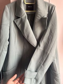 (Category: ) located in . Submitted by tinyturtle_preloved (Listing ID 1398781224, Image 1). Description: .